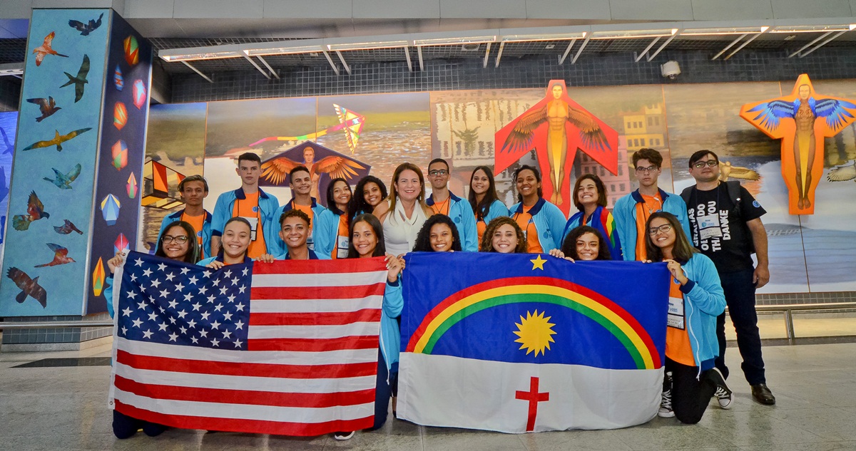 Estudantes de Limoeiro, Nazaré da Mata, Palmares e Vitória vão estudar nos EUA