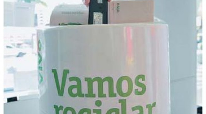 Celulares, carregadores e baterias velhos podem ser deixados no Recicle com a Vivo