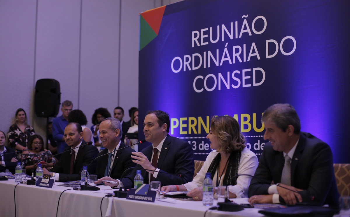Pernambuco sedia reunião de secretários estaduais de Educação