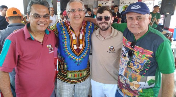Os Monges em Folia acertam passos para dois desfiles no Carnaval 2020