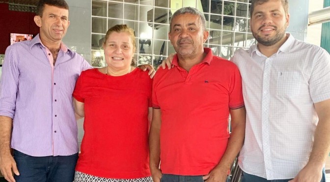 Vice-prefeito e vereador retornam ao grupo da prefeita de Glória do Goitá