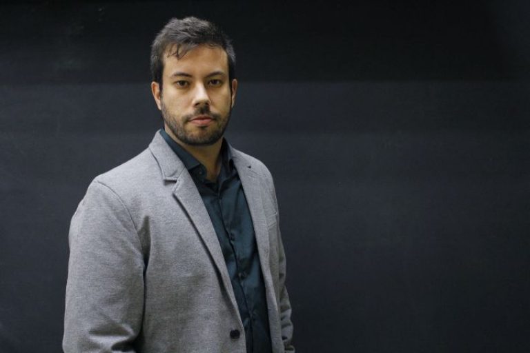 Quem nega o coronavírus e apoia o Governo é psicopata?