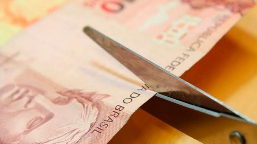 Governo deve reajustar salário mínimo para R$ 1.212 a partir de janeiro