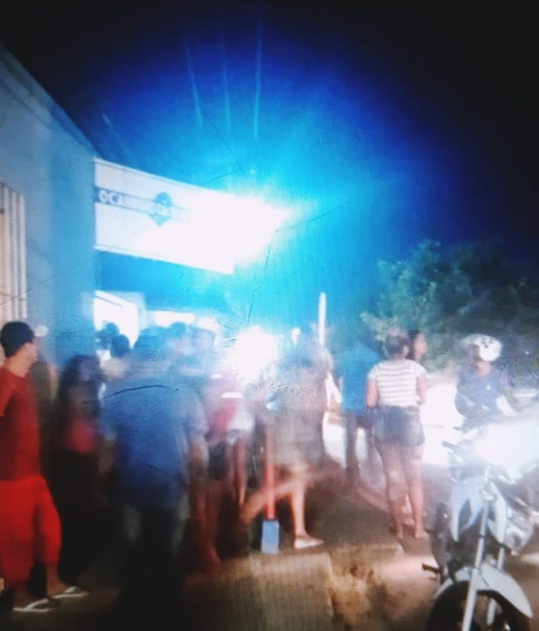 Homem é assassinado dentro de uma banca de jogos, em Vitória