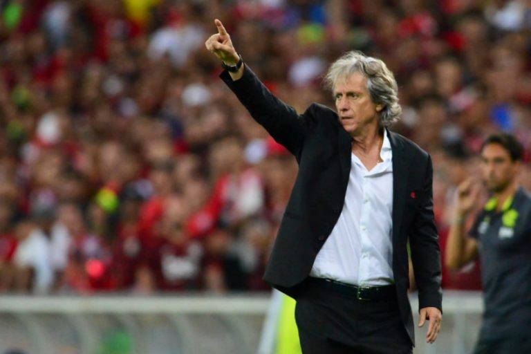 Nova data: retorno do futebol brasileiro, com Flamengo estreando