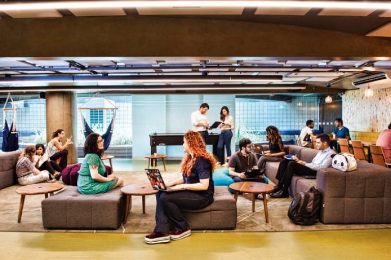 Itaú tem mais de 100 vagas de emprego abertas, inclusive em Vitória