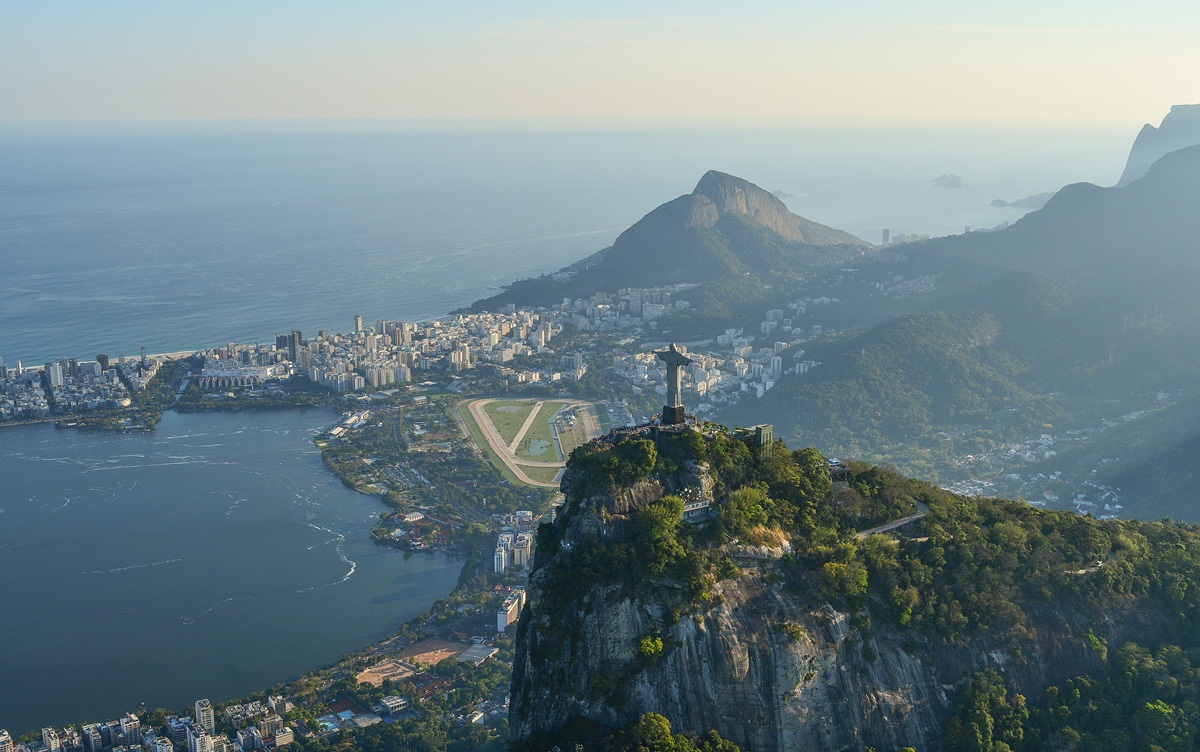 Turismo no Brasil cai em meio à pandemia; setor prevê retomada em 2021