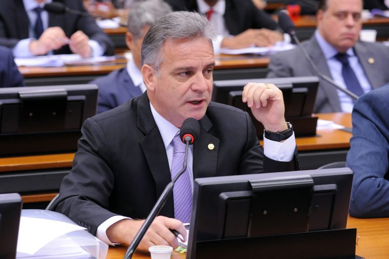 Projeto assegura a familiares direito a herança digital