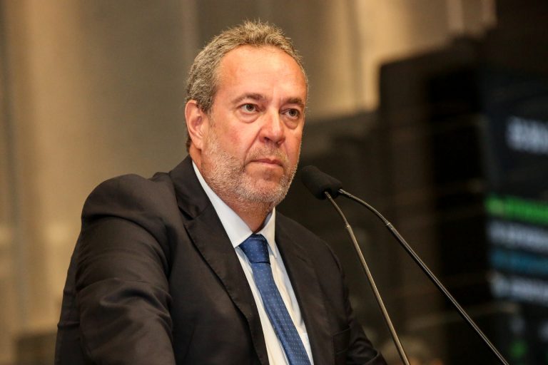 Álvaro Porto pede fim de restrição a carro de som na campanha para evitar aglomeração