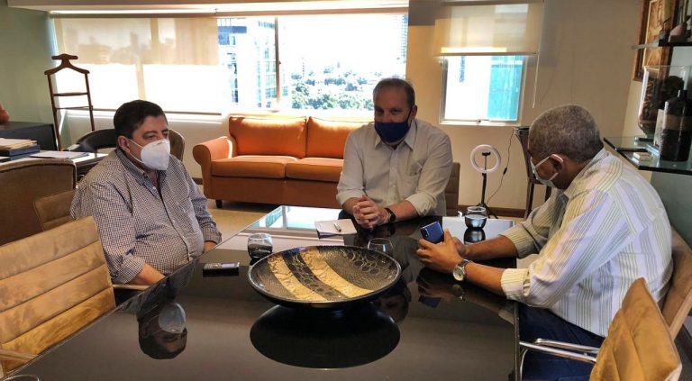 Armando Monteiro garante apoio à reeleição de Joaquim Neto em Gravatá