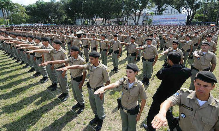 Aprovados em concurso da Polícia Militar de Pernambuco devem ser convocados em 2021