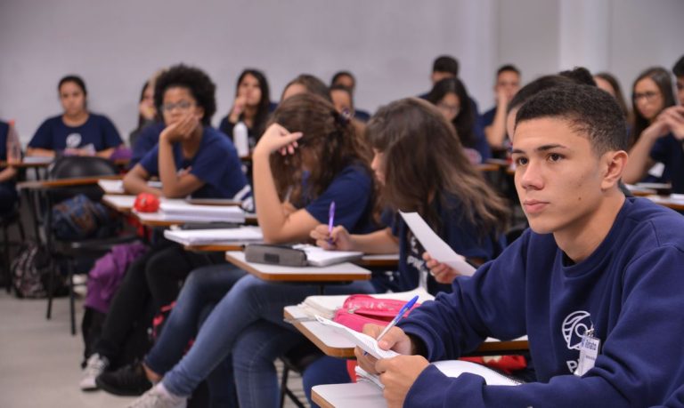 Ministério da Educação divulga regulamento do Enade 2023