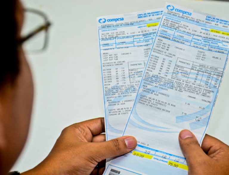 Conta de água dos pernambucanos vai ficar mais cara a partir de janeiro de 2021