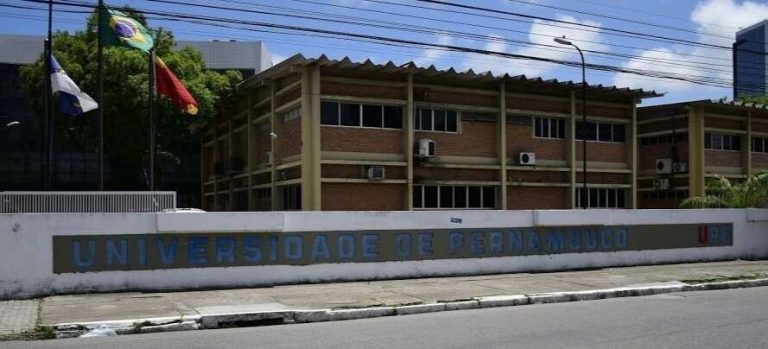UPE fará seleção simplificada para contratar 163 docentes