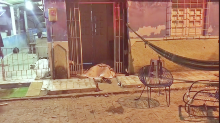 Dupla a pé executa homem a tiros em Vitória de Santo Antão
