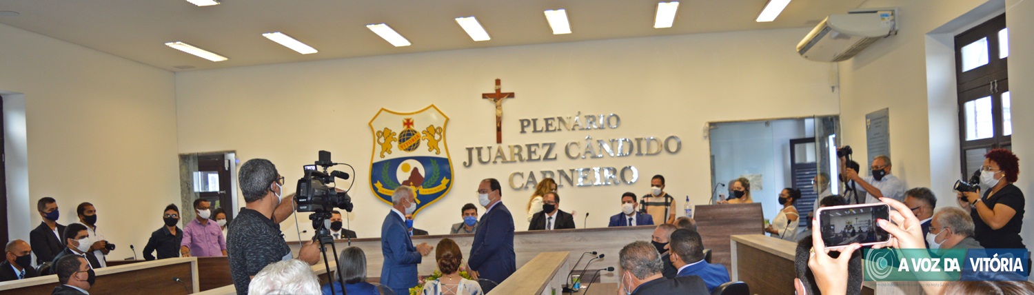 Paulo Roberto e Edmo Neves são empossados pela Câmara da Vitória de Santo Antão