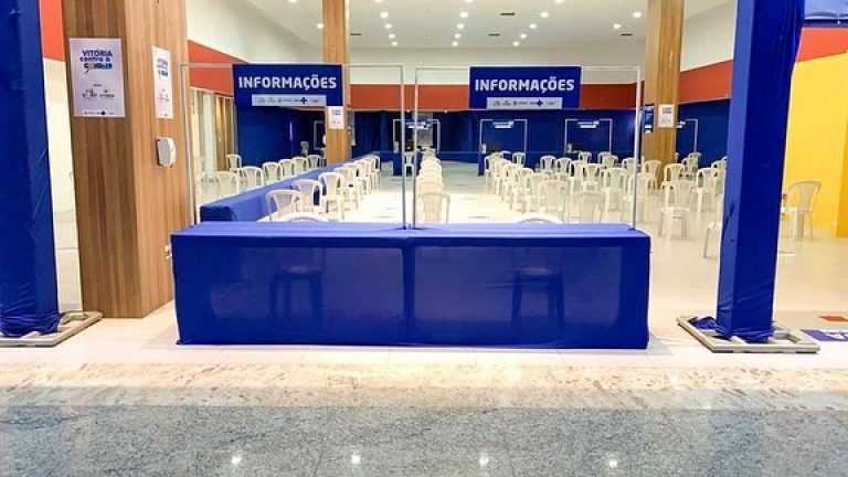 Estagiários da Secretaria de Saúde de Vitória começam a ser vacinados
