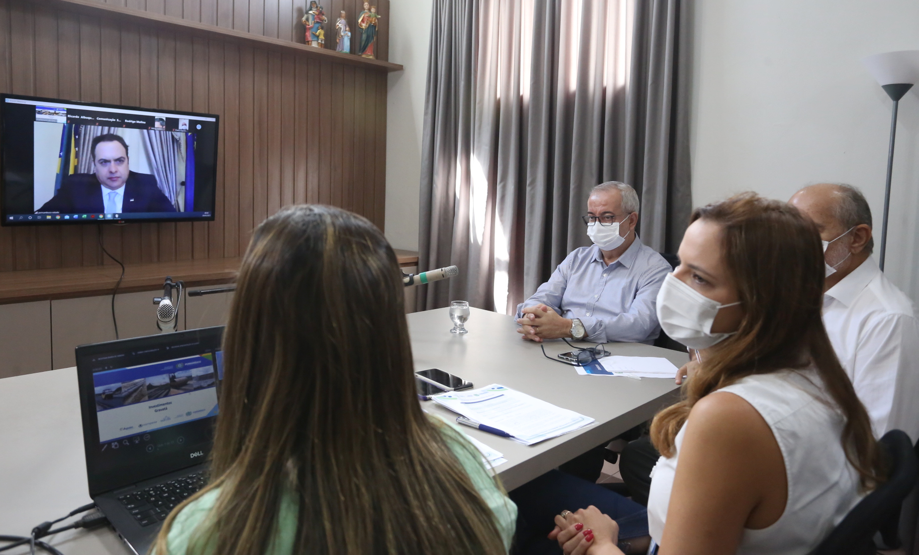 Paulo Câmara autoriza ampliação do sistema de abastecimento de Gravatá