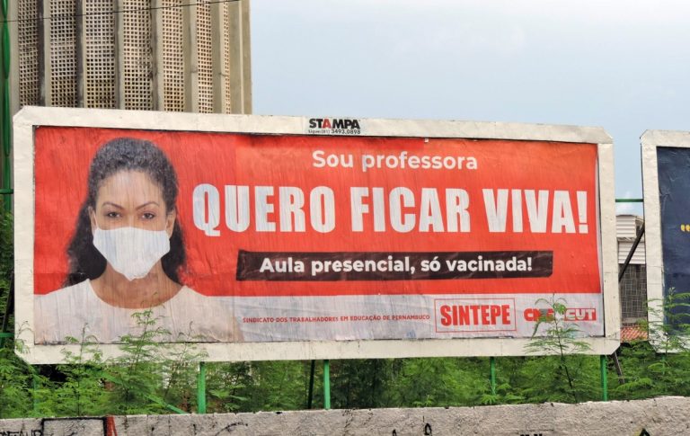 SINTEPE: Vacina, conquista da luta!