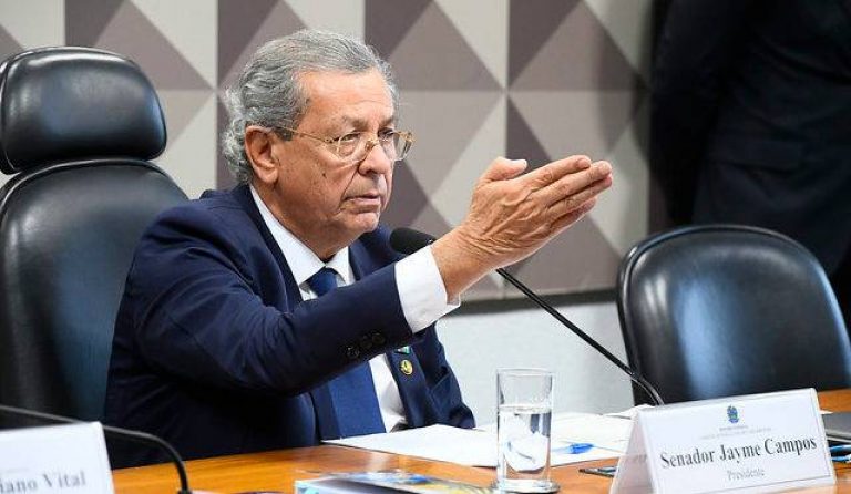 Pagamentos do Fies podem ser suspensos até o fim de 2021