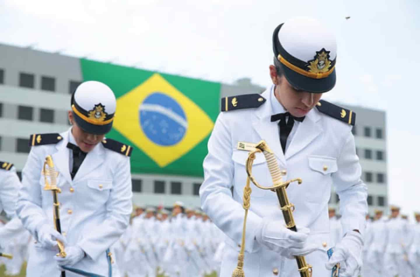 Marinha abre seleção com 500 vagas para militares temporários
