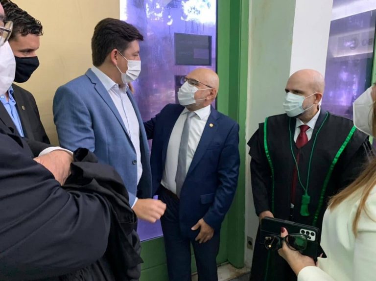 Henrique Queiroz Filho viabiliza projeto oftalmológico gratuito