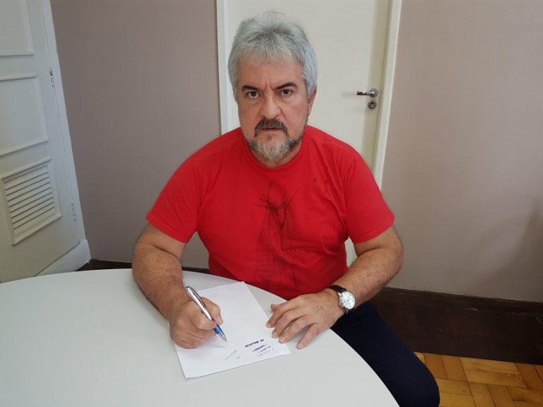 "Greve não é uma escolha, é uma consequência", atesta Carlos de Oliveira do Sindsep-PE
