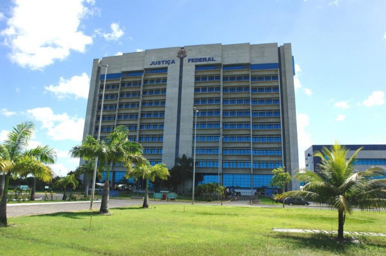 Justiça Federal em Pernambuco abre seleção com 30 vagas de estágio