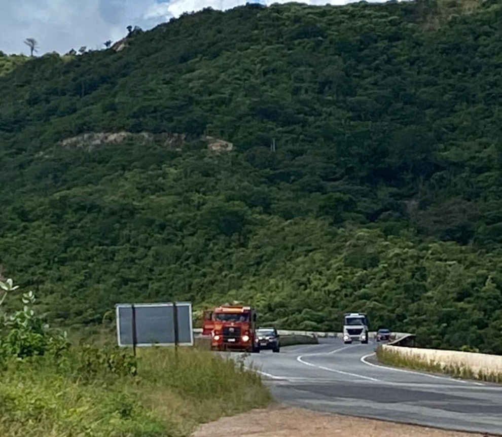 Governo de PE quer colocar grades no Viaduto da Serra das Russas