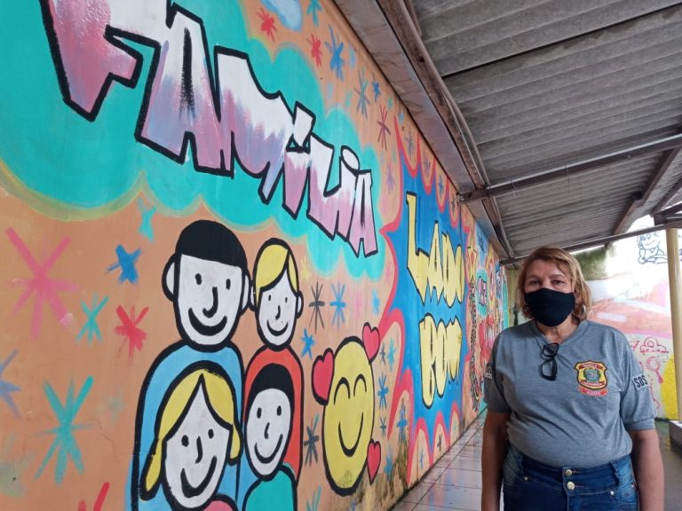 Agente socioeducativa que passou adolescência na Febem usa experiência de vida no trabalho dentro da Funase