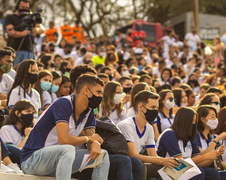 Projeto Esperançar promoverá aulões reunindo 38 escolas no Vitória Park Shopping