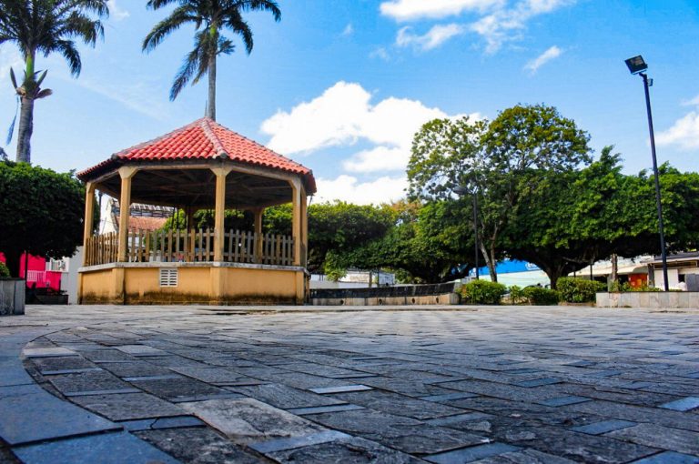 COMPESA licita ampliação do abastecimento para Moreno