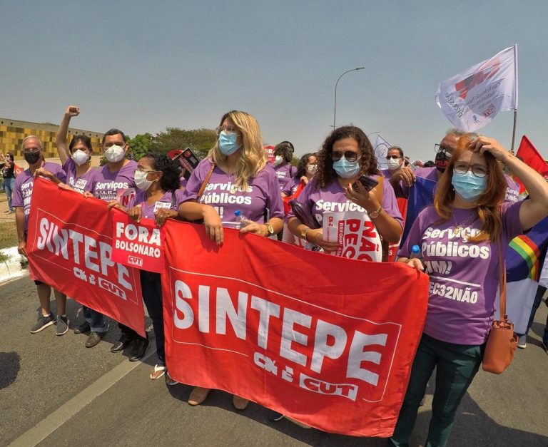 SINTEPE: serviço público, sim!