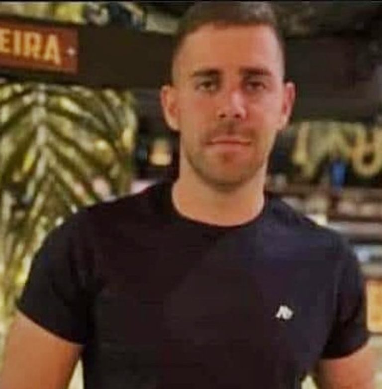 Veículo de motorista de APP que sumiu é achado capotado e com corpo dentro