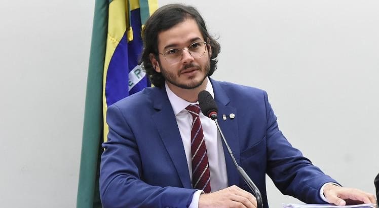 Deputado Túlio Gadêlha destina mais verbas para dois projetos em Vitória de Santo Antão