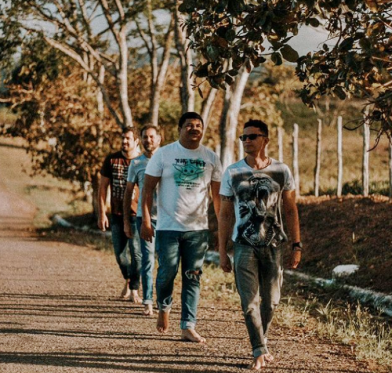 Banda vitoriense Arcadianos lança seu primeiro álbum