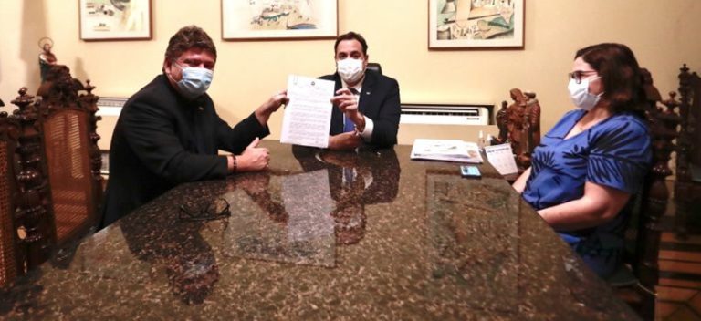 Decreto em PE assegura gratuidade no transporte coletivo intermunicipal às pessoas com autismo, microcefalia e outras deficiências