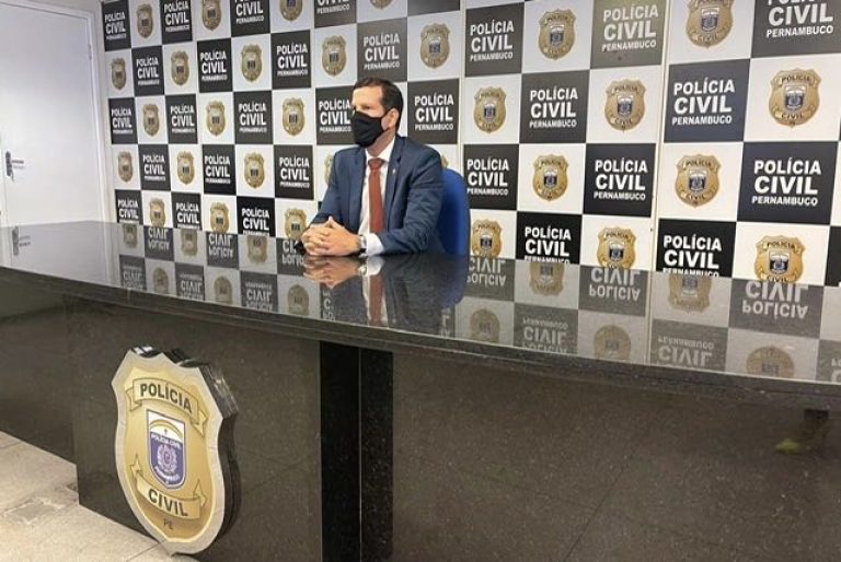 Polícia prende envolvidos em fraude no concurso da Prefeitura de Gravatá