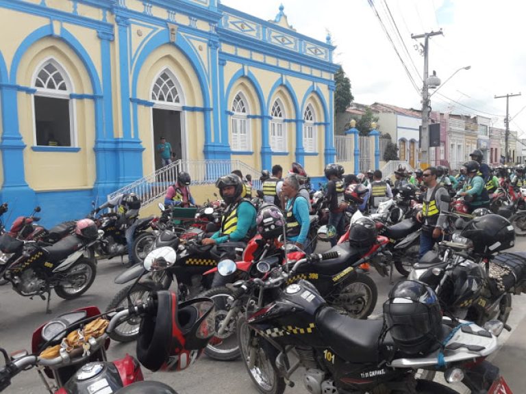 Gravatá convoca mototaxistas para vistoria e regularização