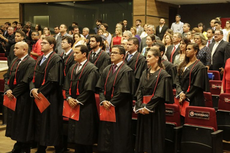 Ministério Público de Pernambuco abre concurso para promotor de Justiça