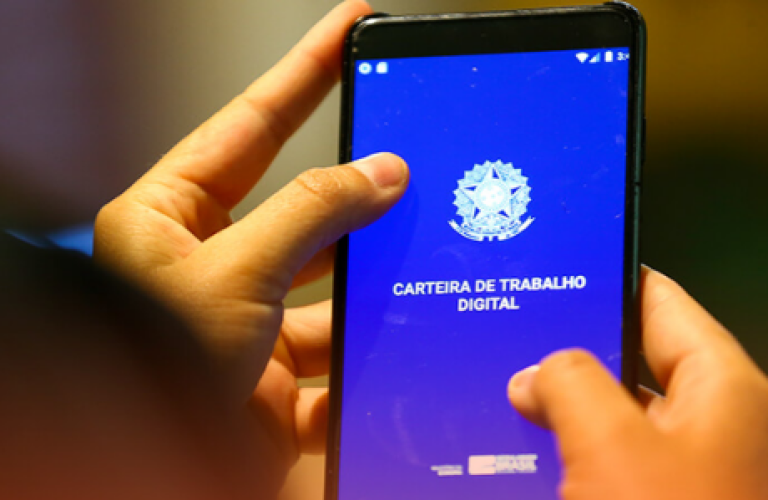Ainda tem como emitir a Carteira do Trabalho em papel?