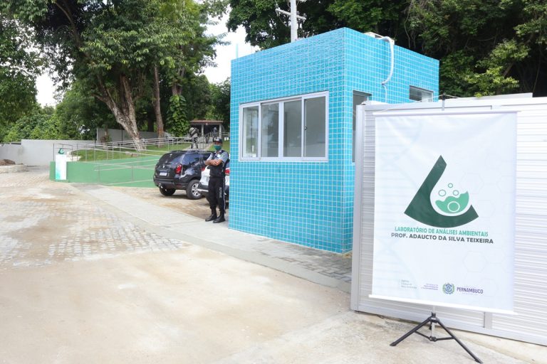 Pernambuco tem novo laboratório de análises da qualidade hídrica de rios e praias