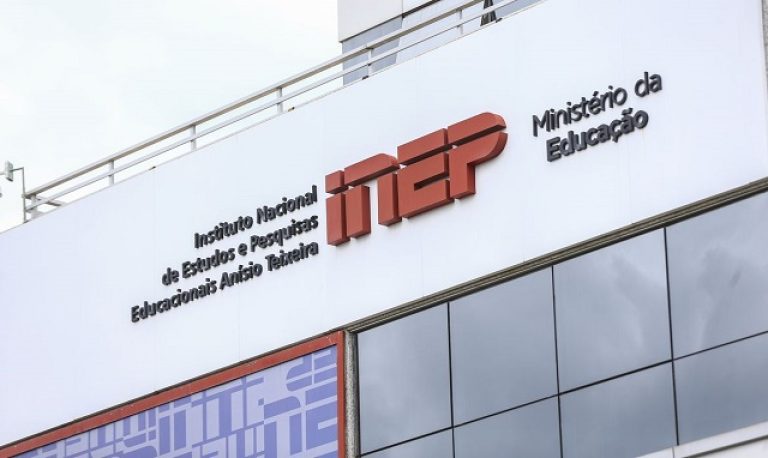 Inep iniciou aplicação do Pisa 2022