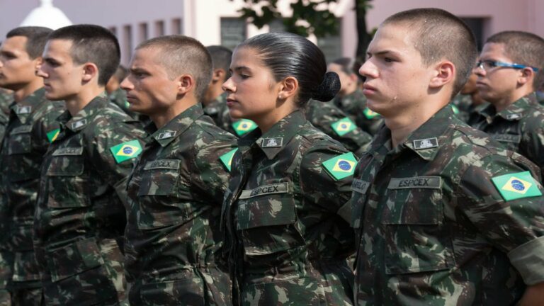 Exército lança novo concurso com 440 vagas; veja como se inscrever