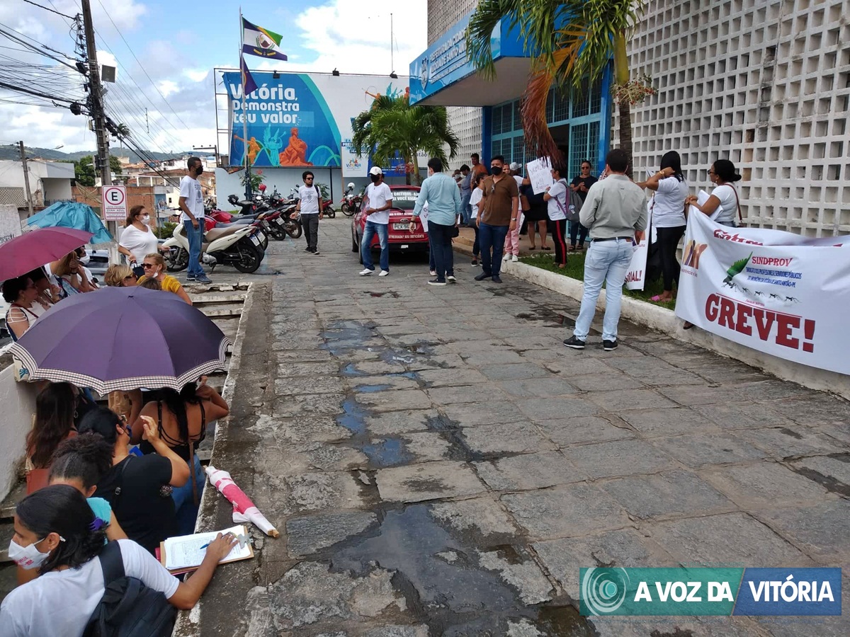 Justiça declara ilegal greve dos professores da Vitória de Santo Antão