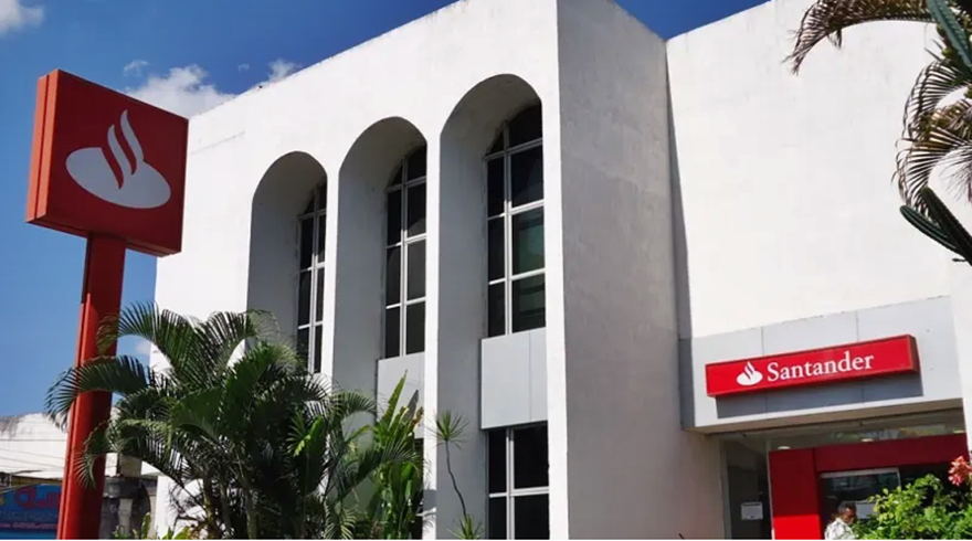 Santander abre inscrições para programa de estágio