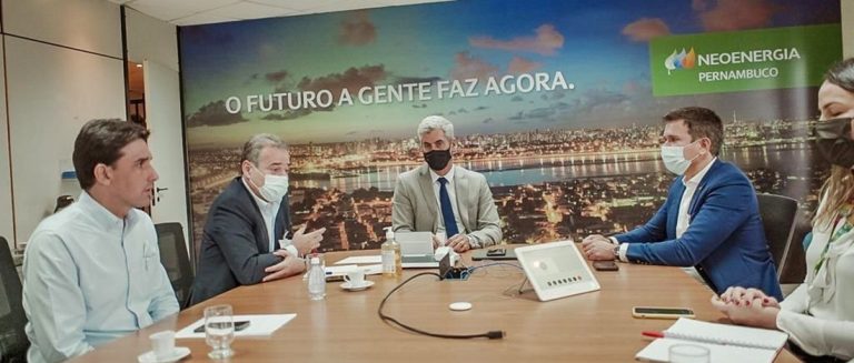 Neoenergia e Compesa acatam proposta de Danilo de anistiar contas das pessoas afetadas pelas chuvas