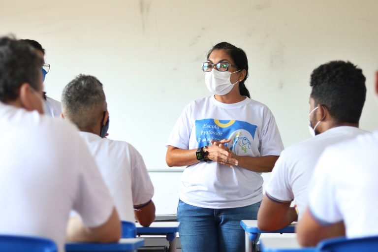 Concurso Educação de PE 2022 com 2.907 vagas para Professores