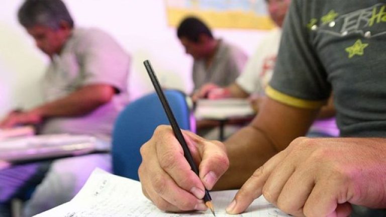 Concursos: INSS, Receita Federal e Senado vão abrir Editais nos próximos dias