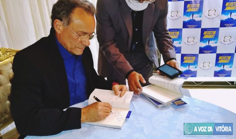 Vitória: “Desistir, Jamais!” é o primeiro livro lançado por Evilson Rêgo